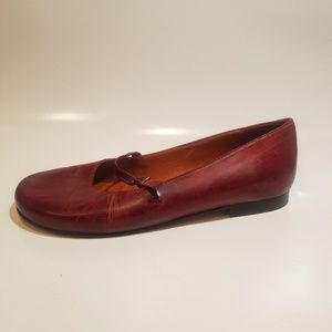 SUNDANCE FLATS LEATHER STRAP SIZE 39